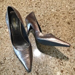 BCBGeneration Gold Heels